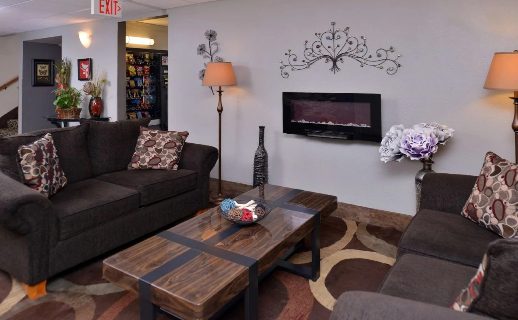 Cottonwood Inn and Conference Center