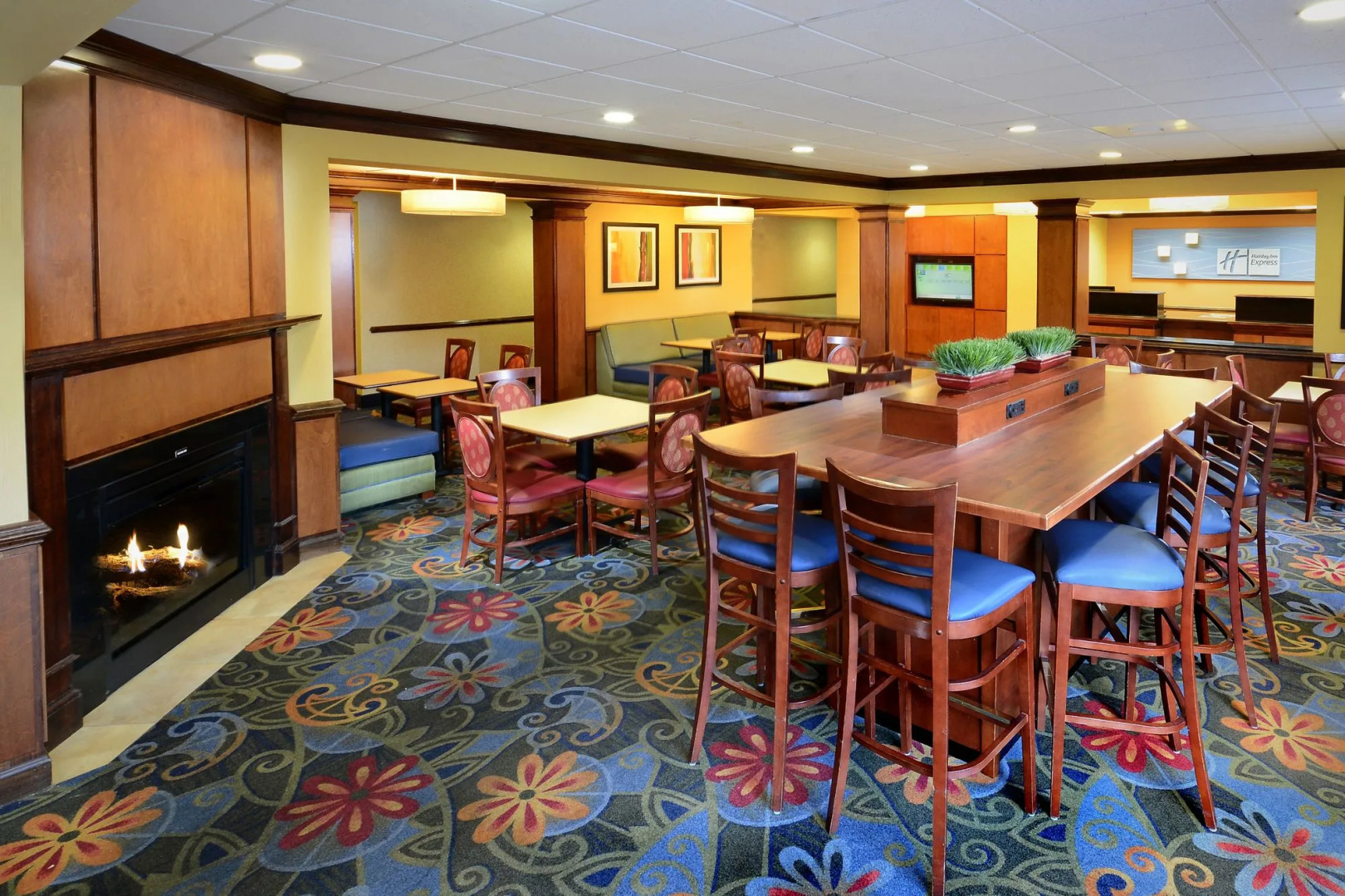 Holiday Inn Express Richmond I-64 Short Pump Area by IHG