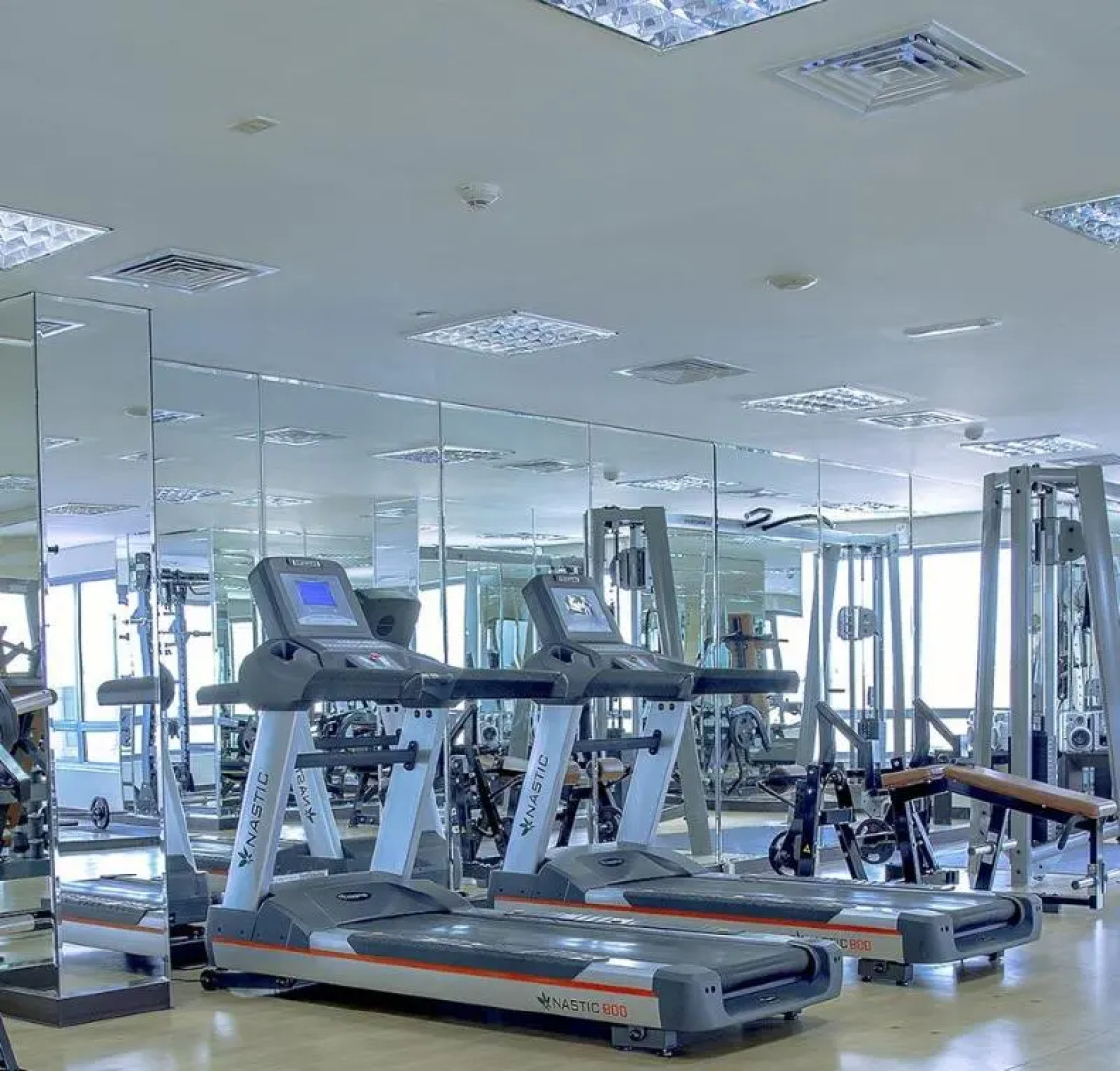 Staybridge Suites Dubai Internet City, an IHG Hotel