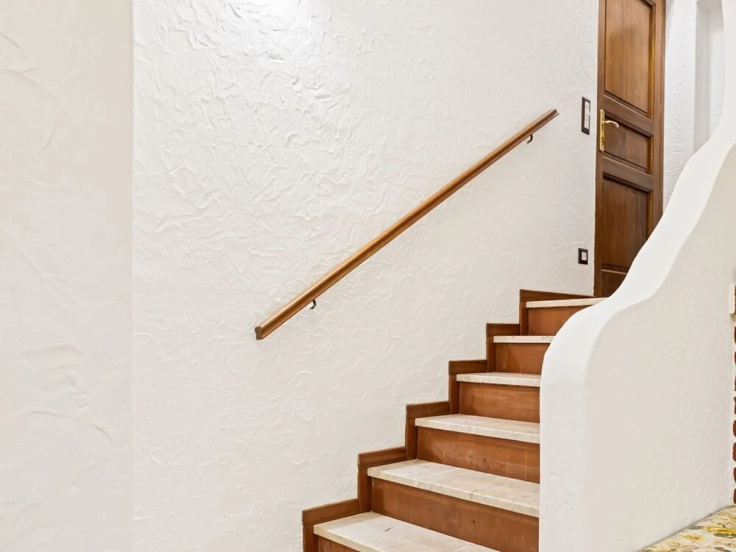 Quaint Chalet in Mondonico With Garden