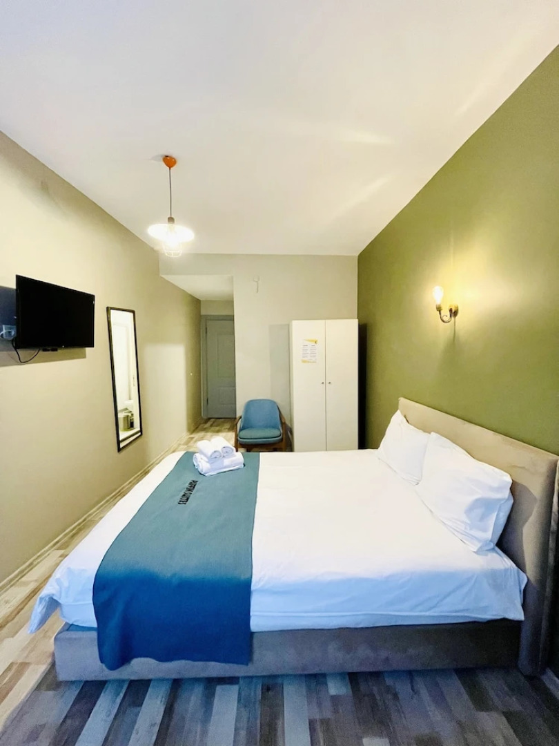 Puffin Suites & Rooms