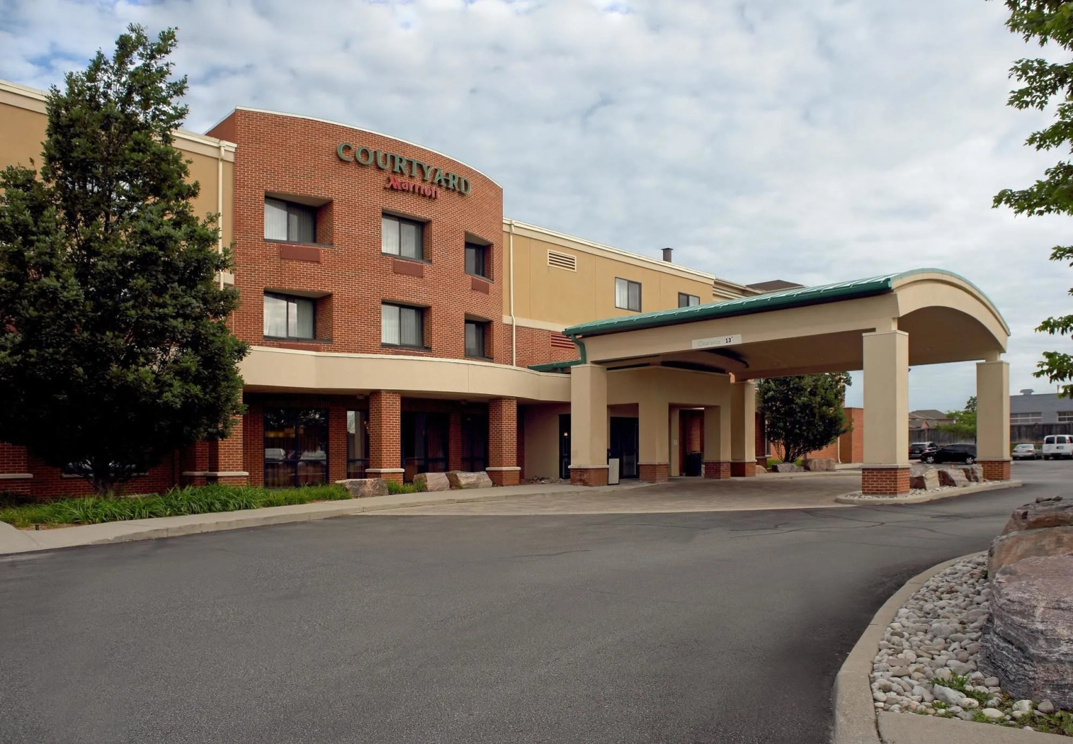 Courtyard by Marriott Hamilton
