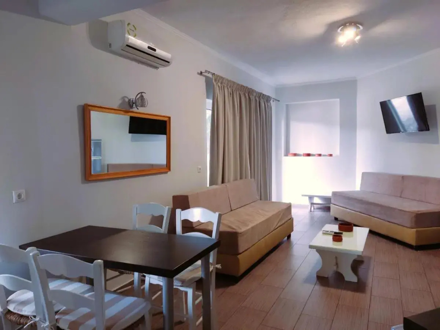 Tarmaros - Families & Groups