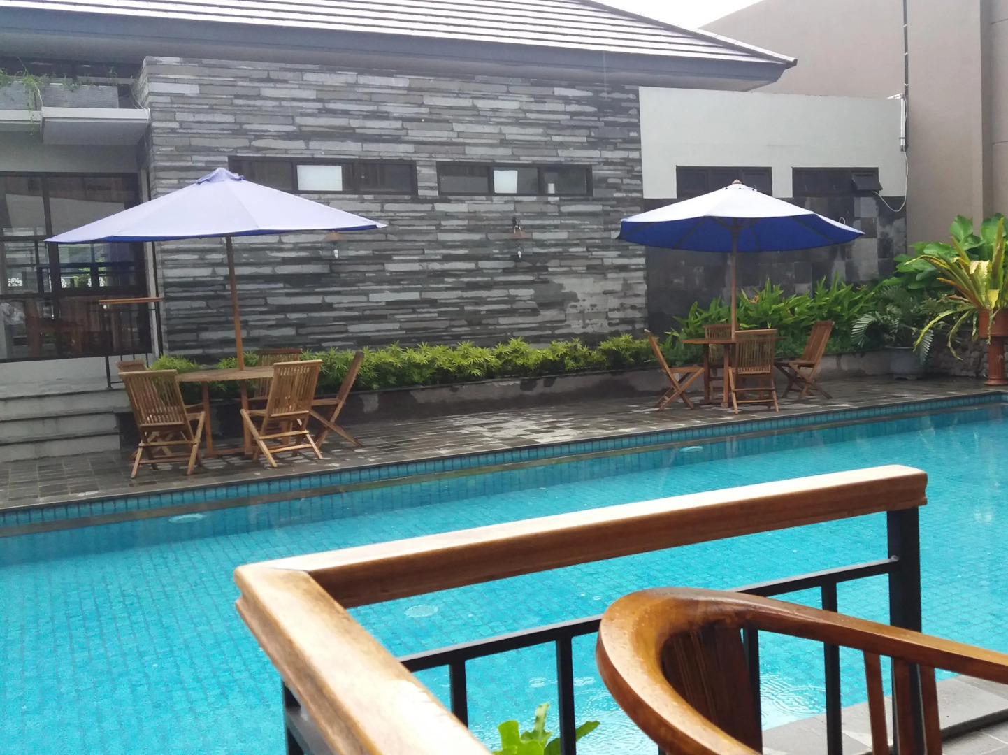 Grand Laguna Hotel & Villa