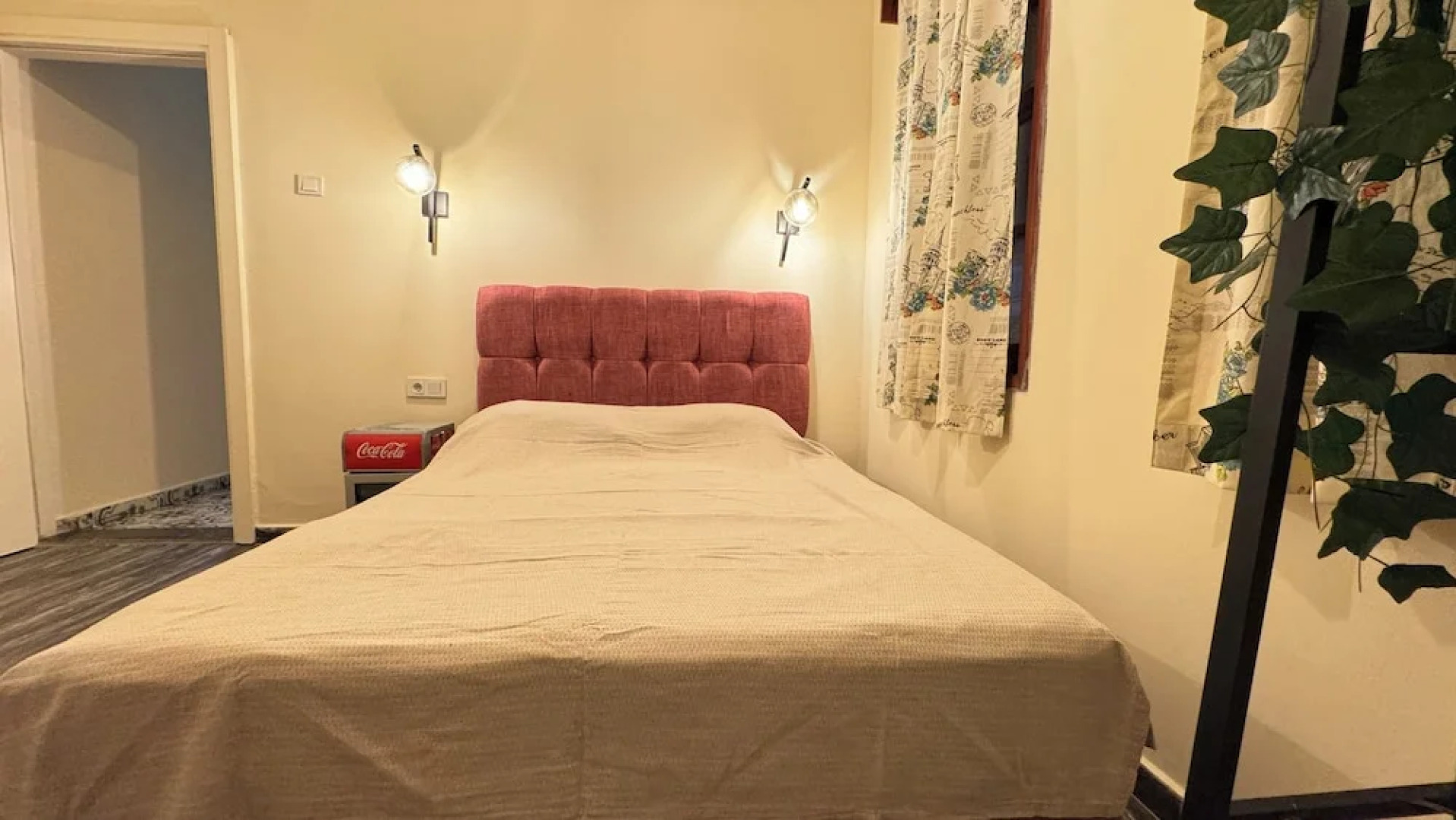 Callisto Pub & Kitchen & Hotel