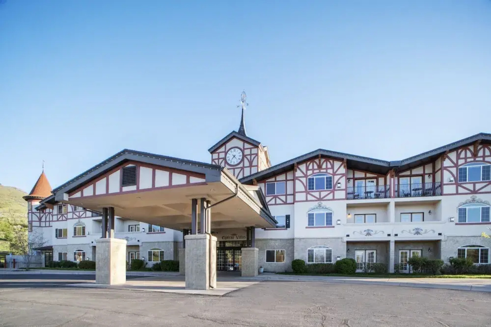 Villa 1082 3 Bed 3 Bath Full Kitchen 3 Bedroom Villa