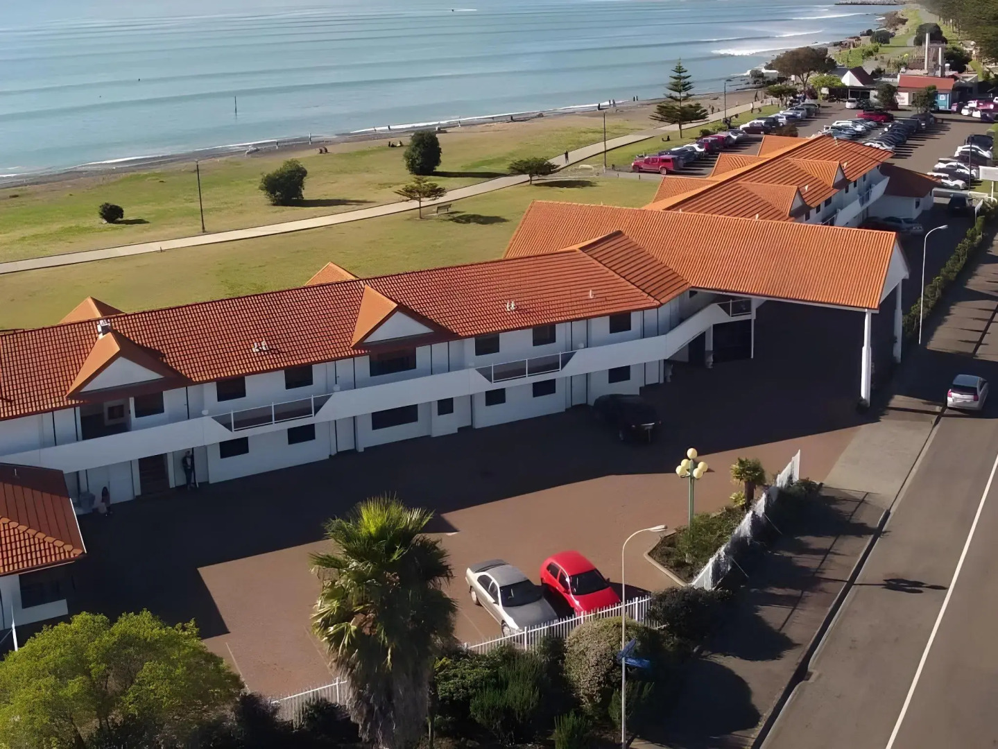 Harbour View Motel on Ahuriri Beach in Napier NZ with sea view suites