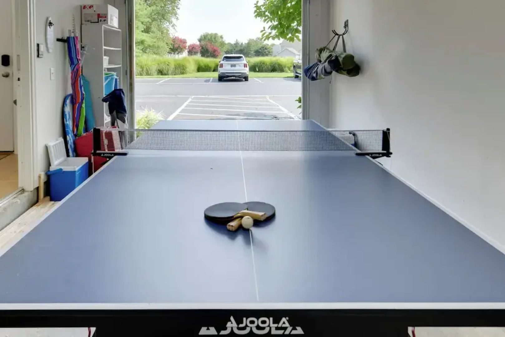 4 Mi to Beach: Lewes Townhome w/ Ping-pong Table