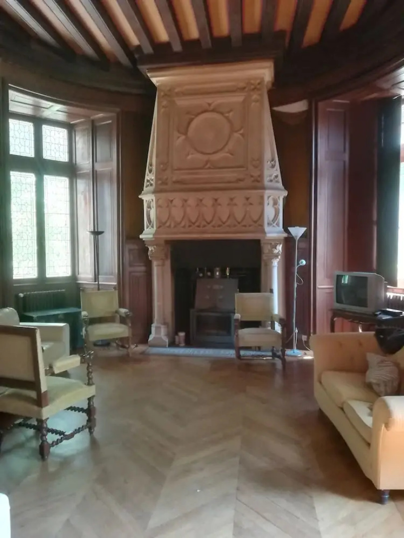 Château de la Chaise saint eloi