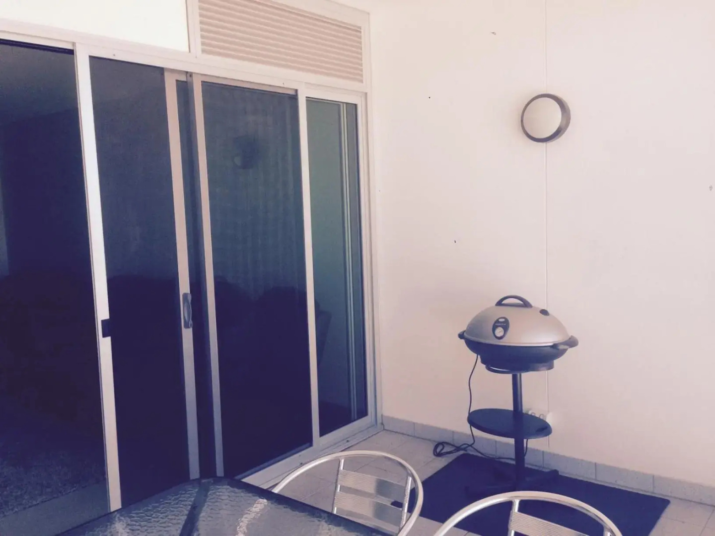 Breakwater Apartment