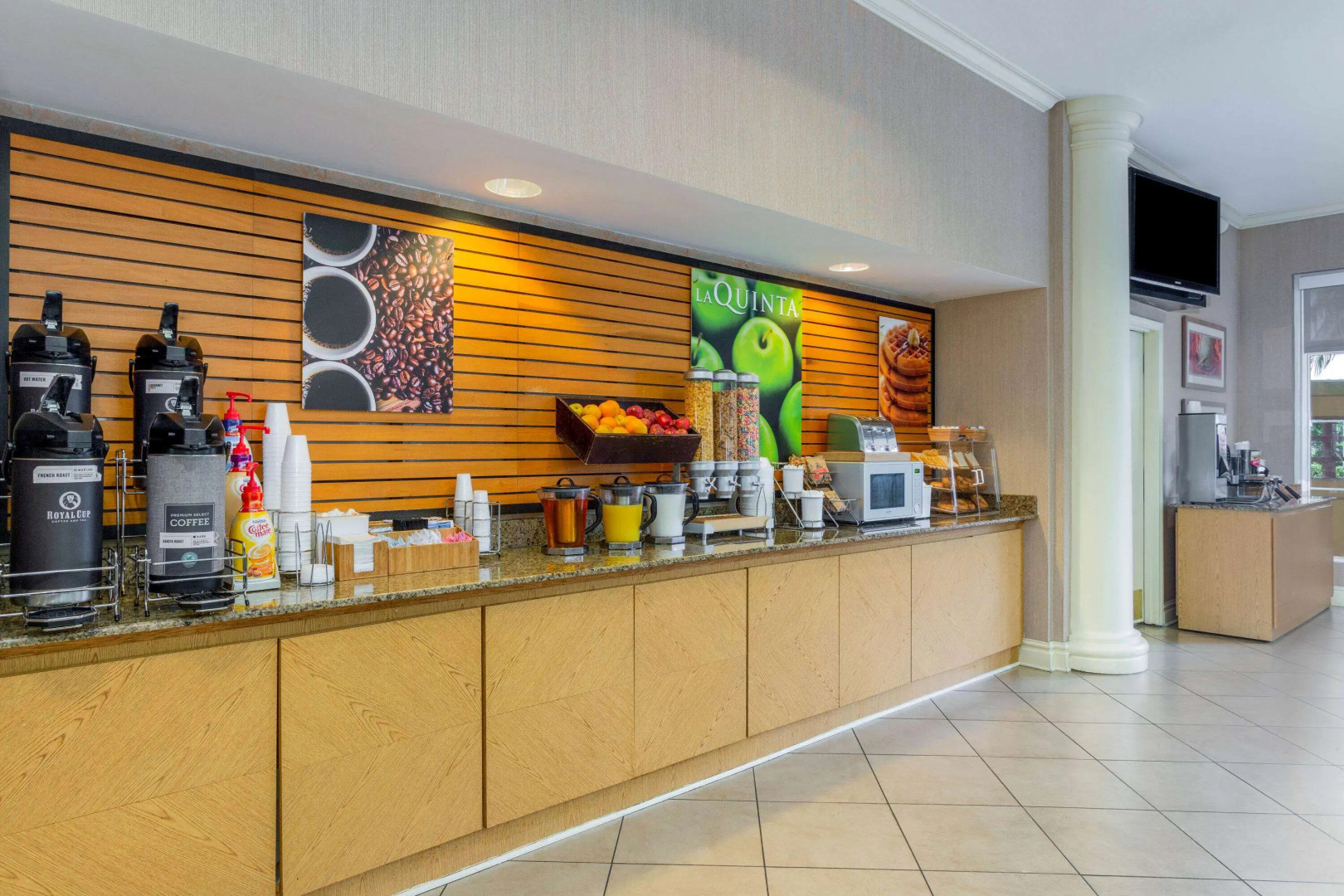 La Quinta Inn & Suites by Wyndham Lakeland West