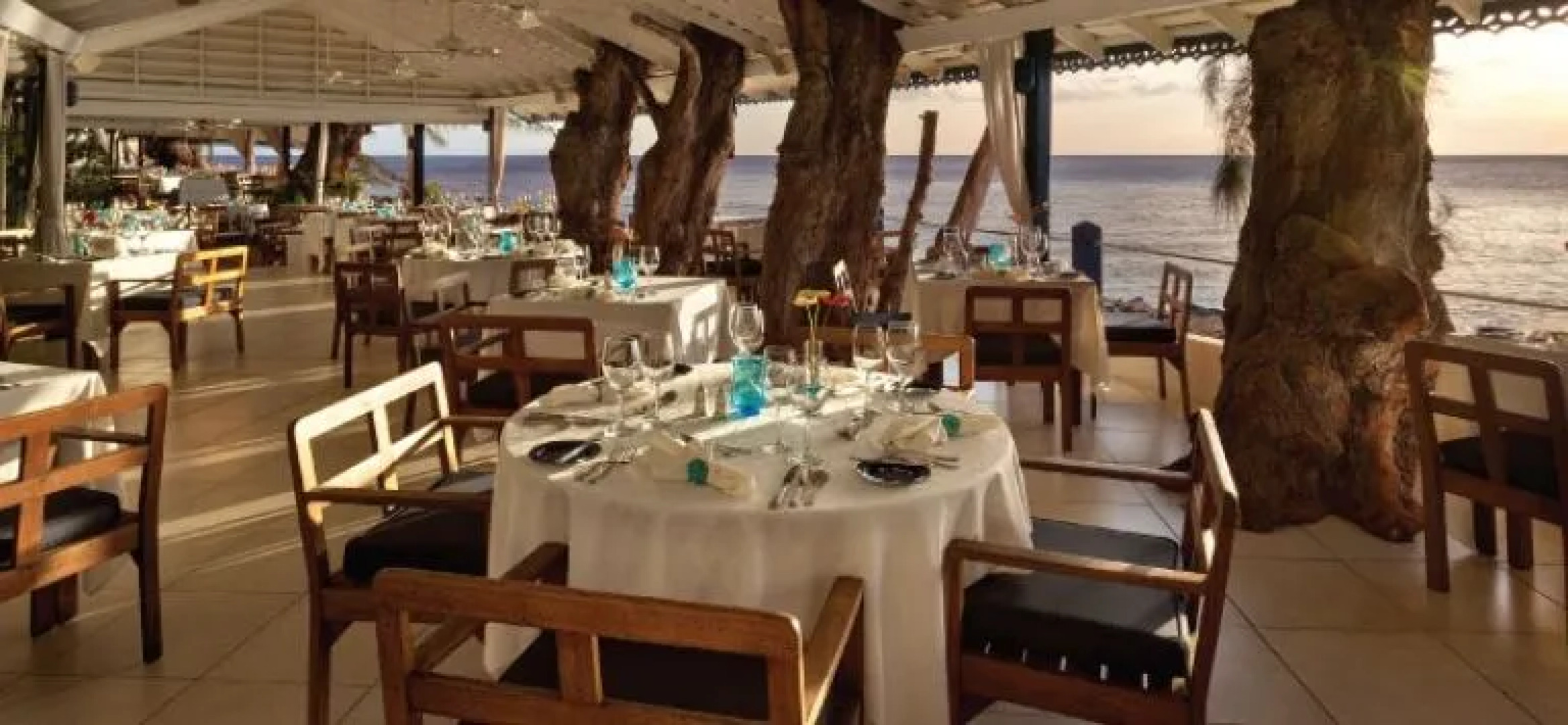 St James Luxury Apartment Hotel Barbados