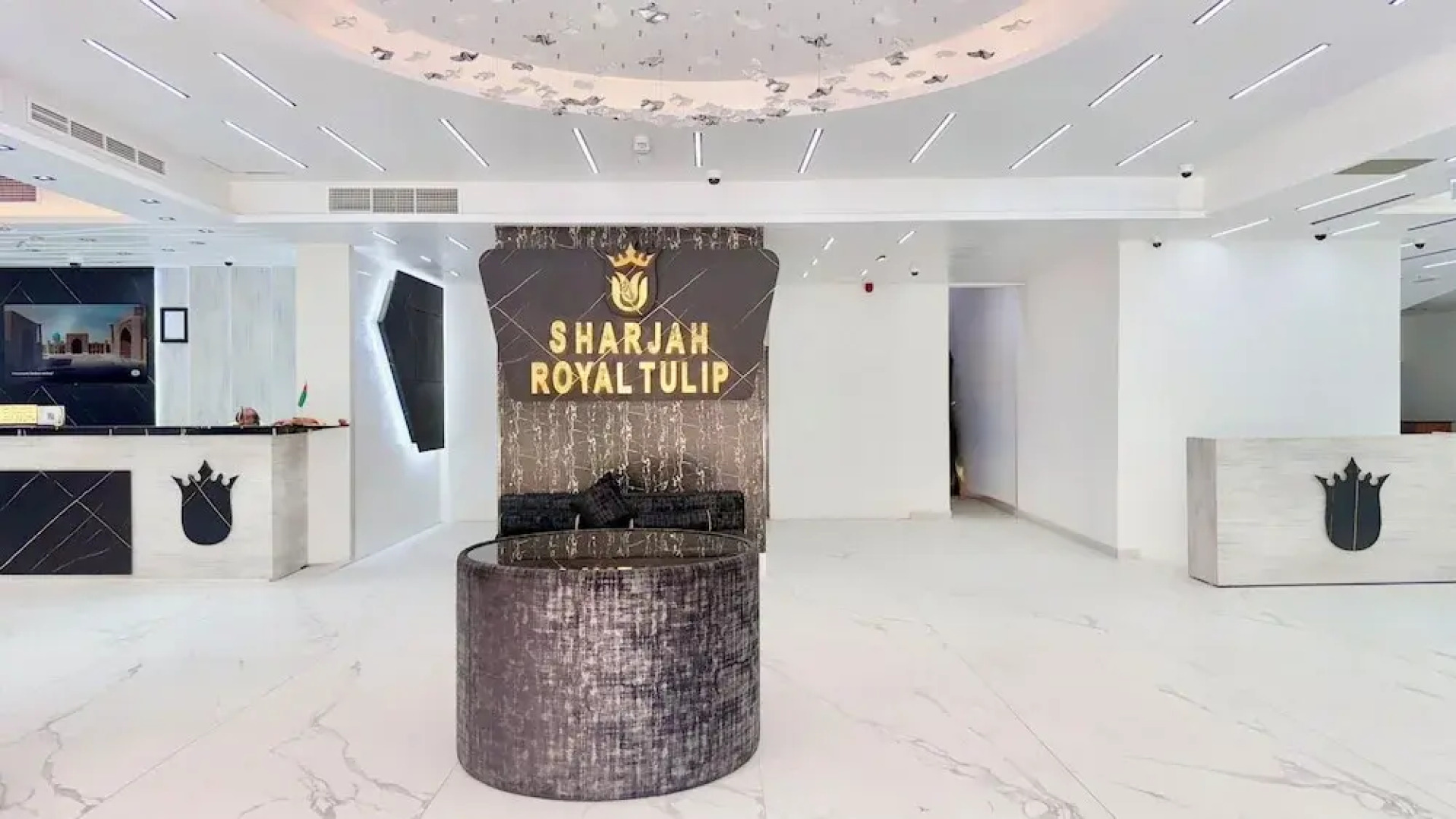 Royal Tulip Dancenter Suites Sharjah