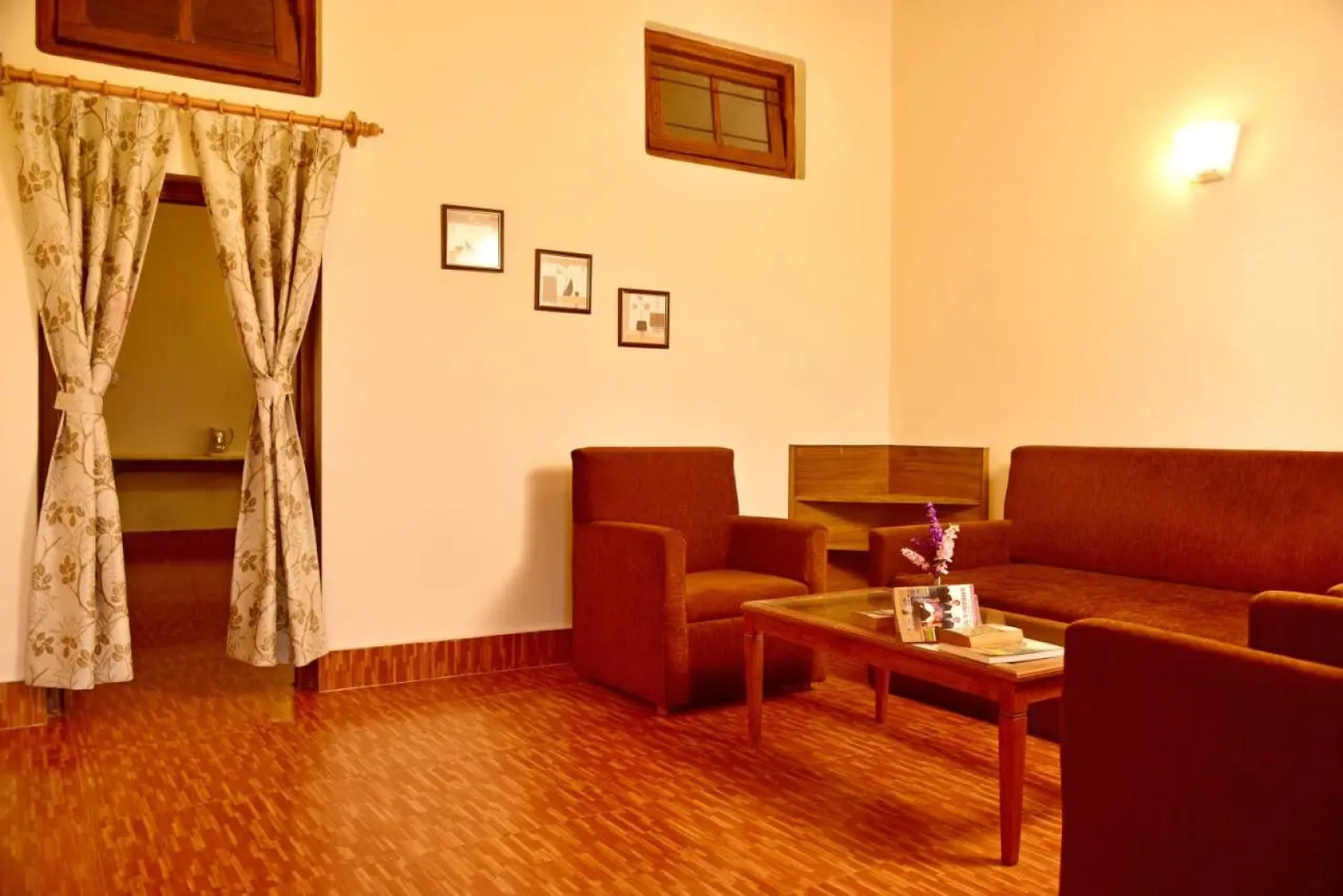 Xomotel Ranikhet Heights