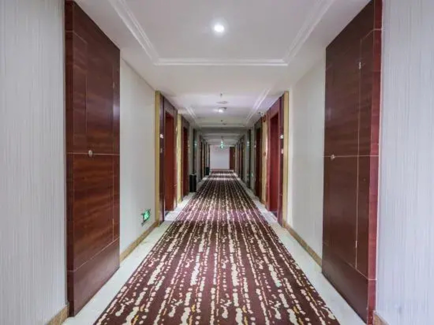 Liantai Holiday Hotel