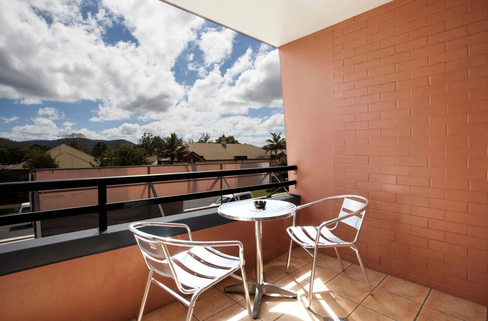 Nightcap at Atherton Hotel