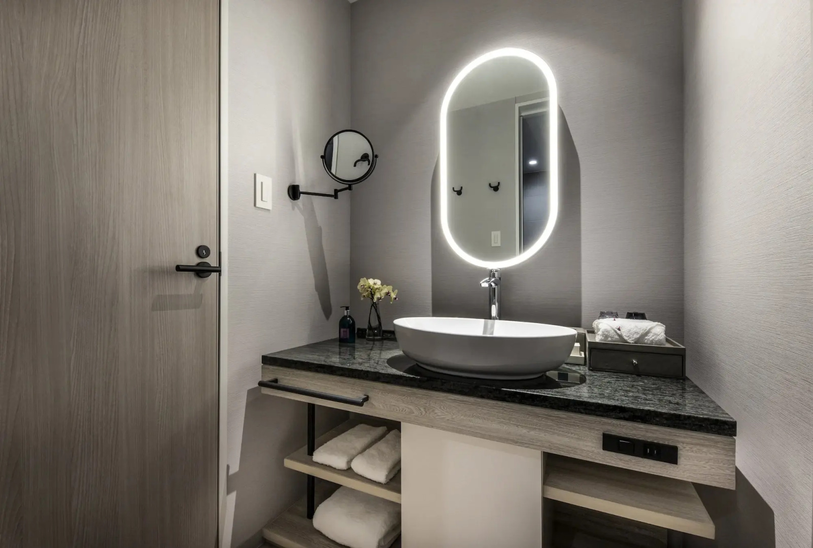 Centara Grand Hotel Osaka