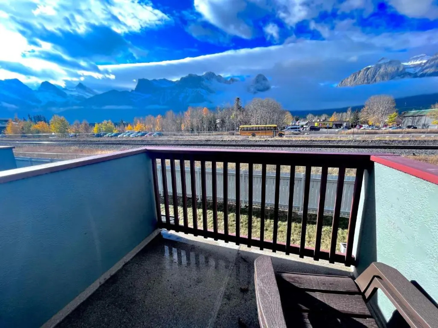 Canadian Rockies Chalets