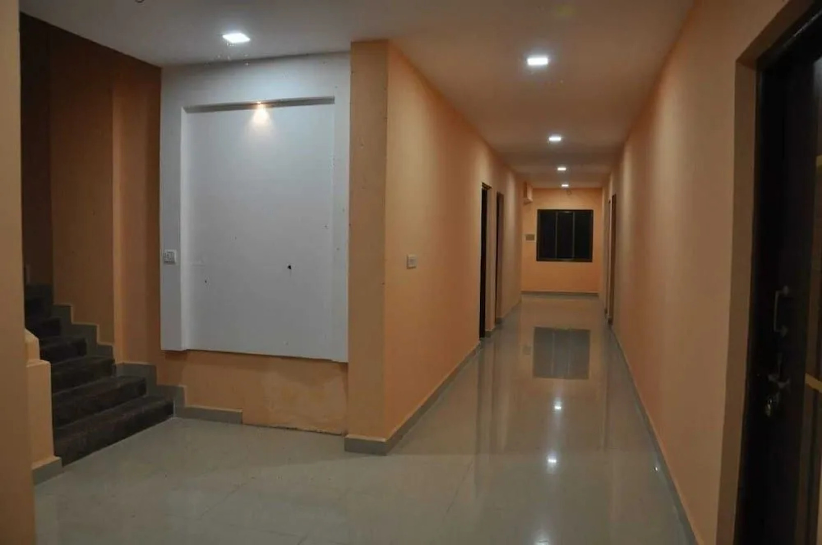 Hotel Pride Residency