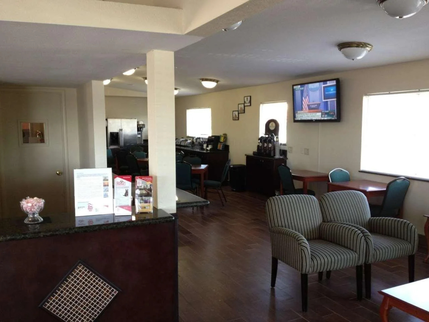 La Plaza Inn Los Banos