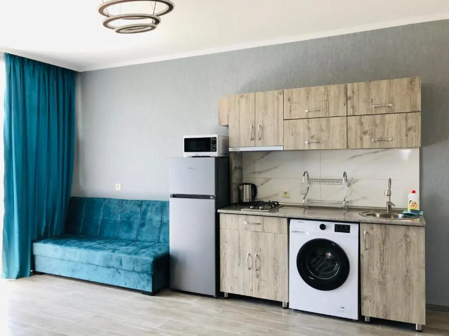 Apollo Plus Cottages