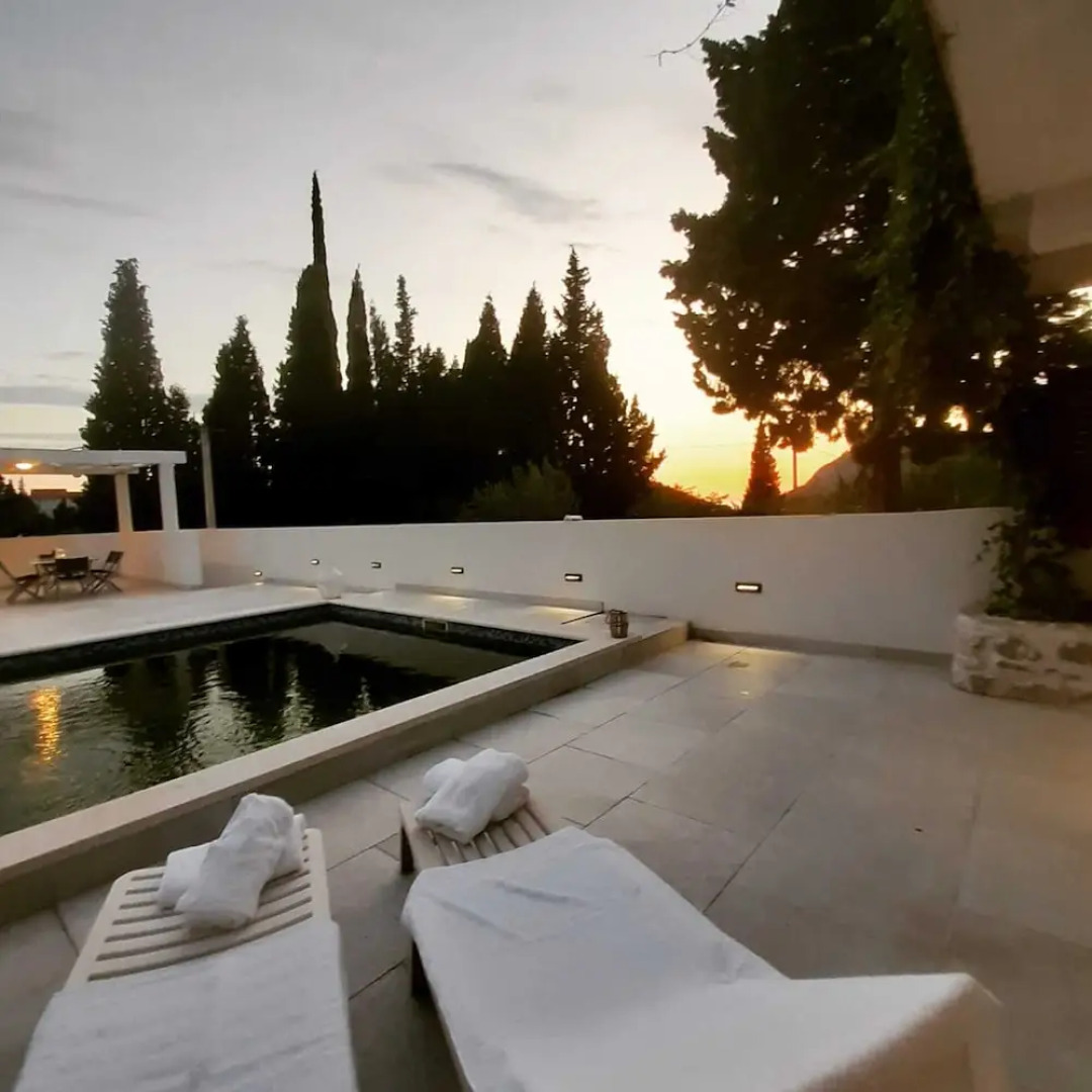 Villa Dragi, Villa With Pool and big Terrace, sea View, Peacfully and Quite