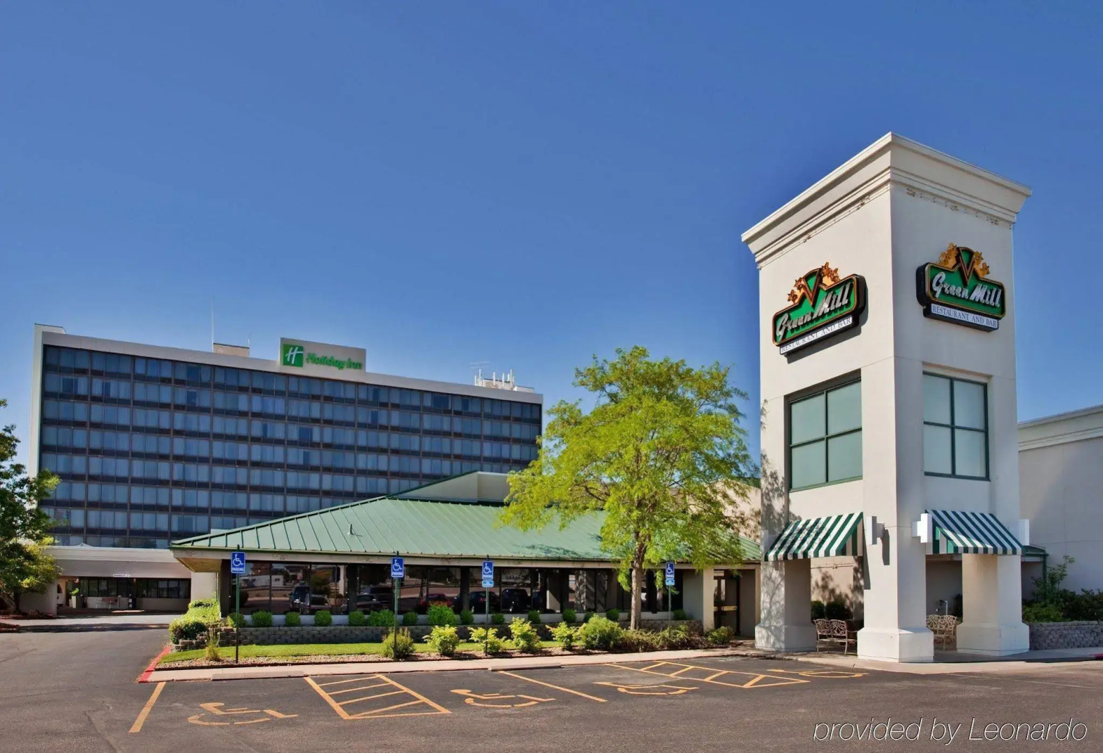 Holiday Inn Wichita East I-35 by IHG