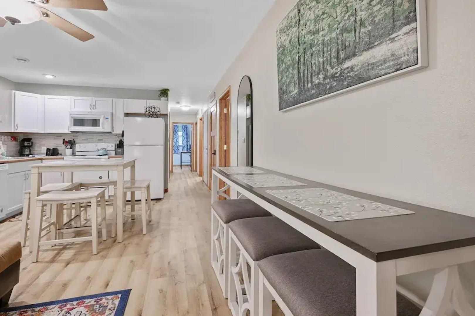 Mosinee Woodland Escape - Lower Suite