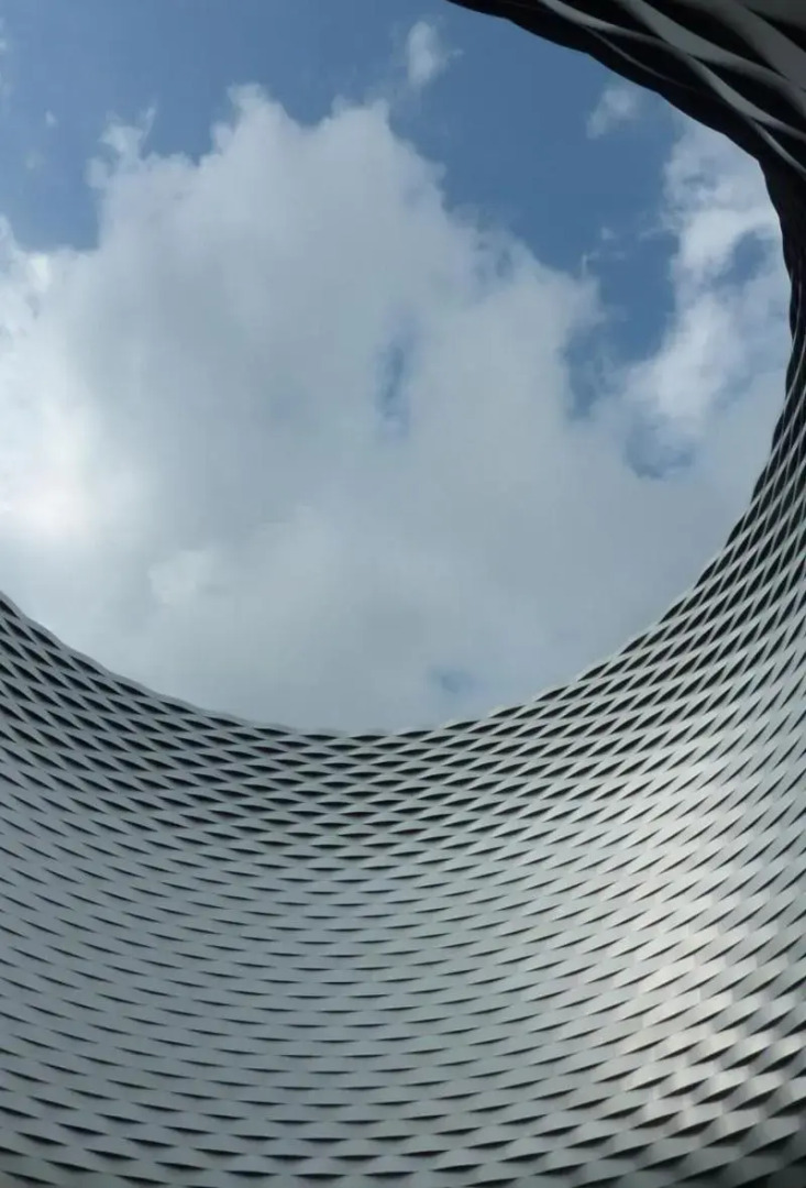 easyHotel Basel City - contactless self check-in