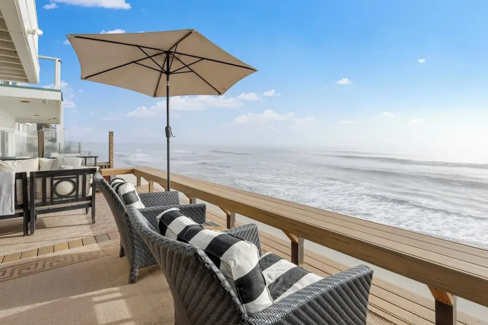 Unbeatable Beachfront Bliss w/ Ocean Views, Luxe Interiors & Patio Beach Road