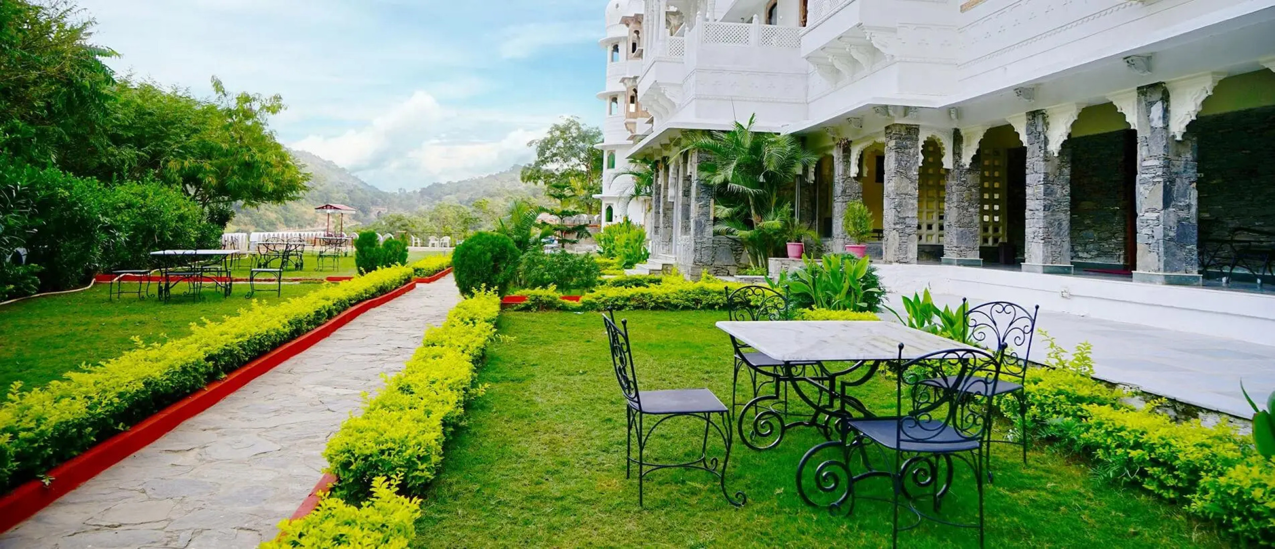 Kavish The Haveli Resort