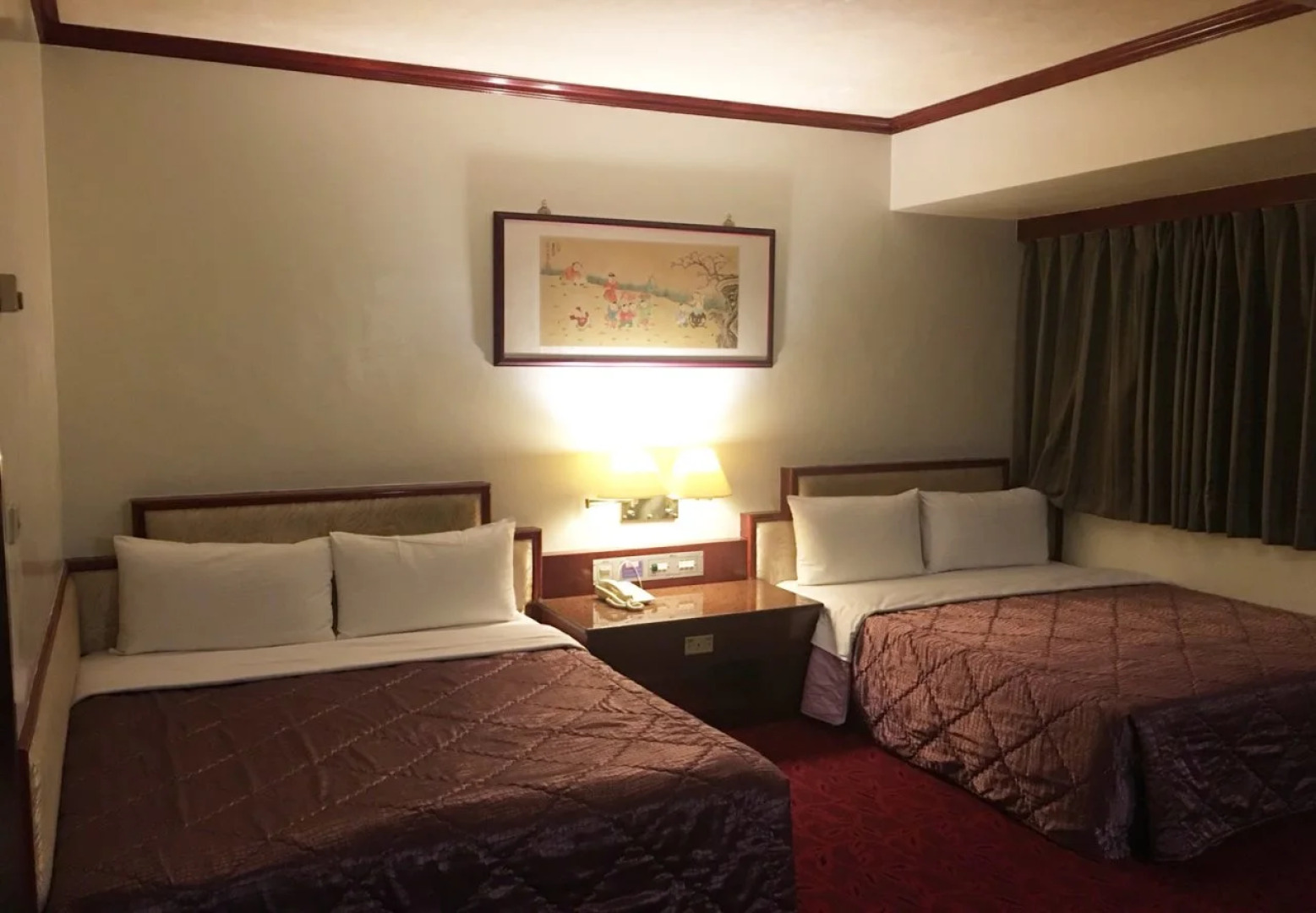Mou Hotel - Luchuan