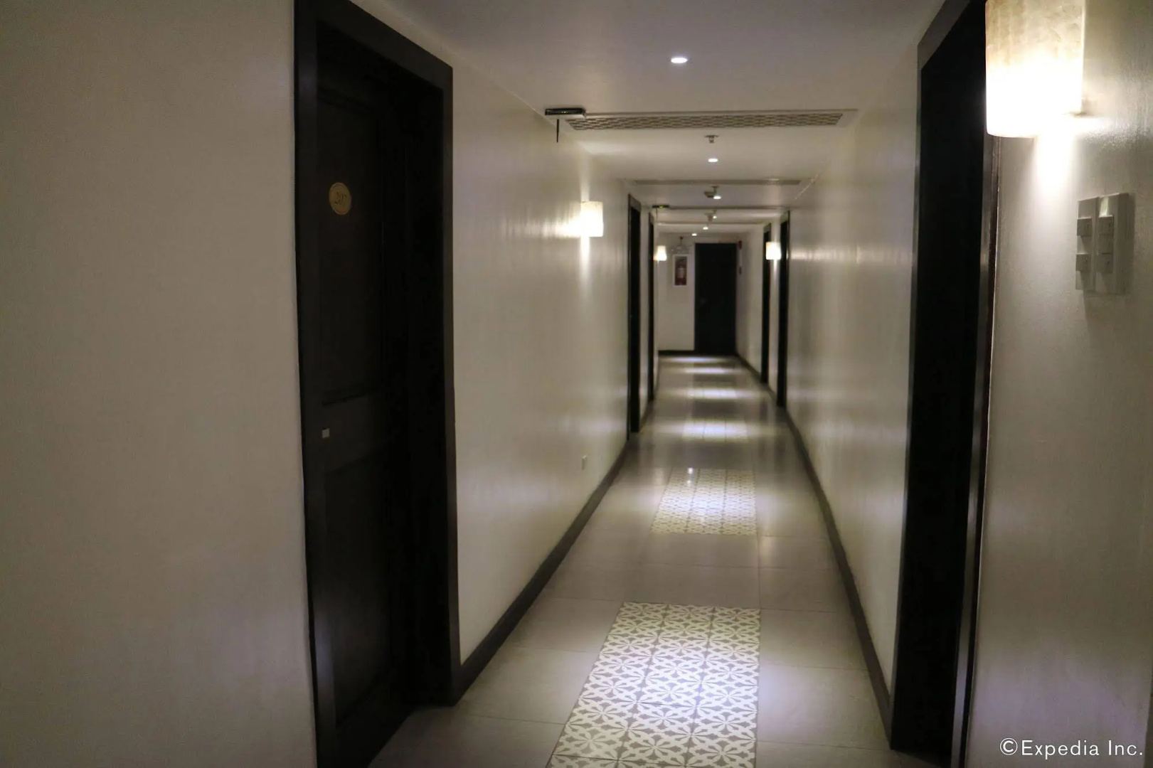 Sugarland Hotel