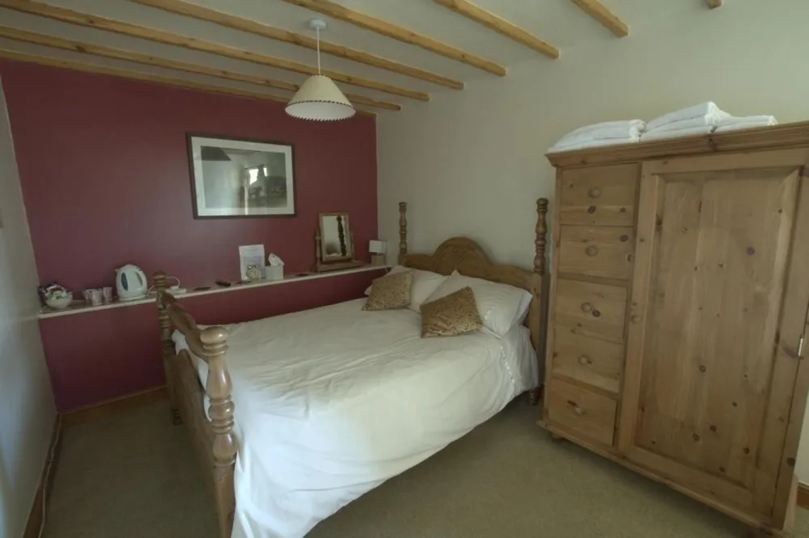 The Hare and Hounds Country Inn