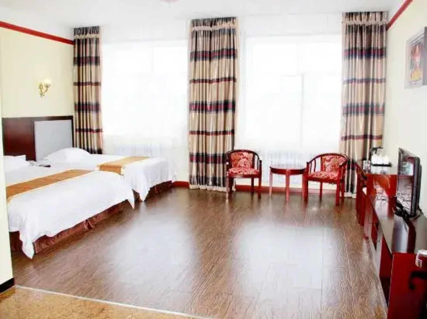 Yishuyang Hotel