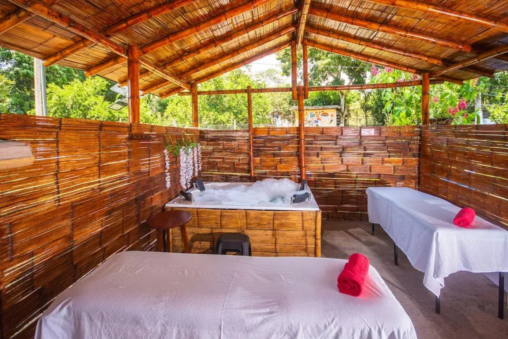 Hotel Familia Casa Blanca