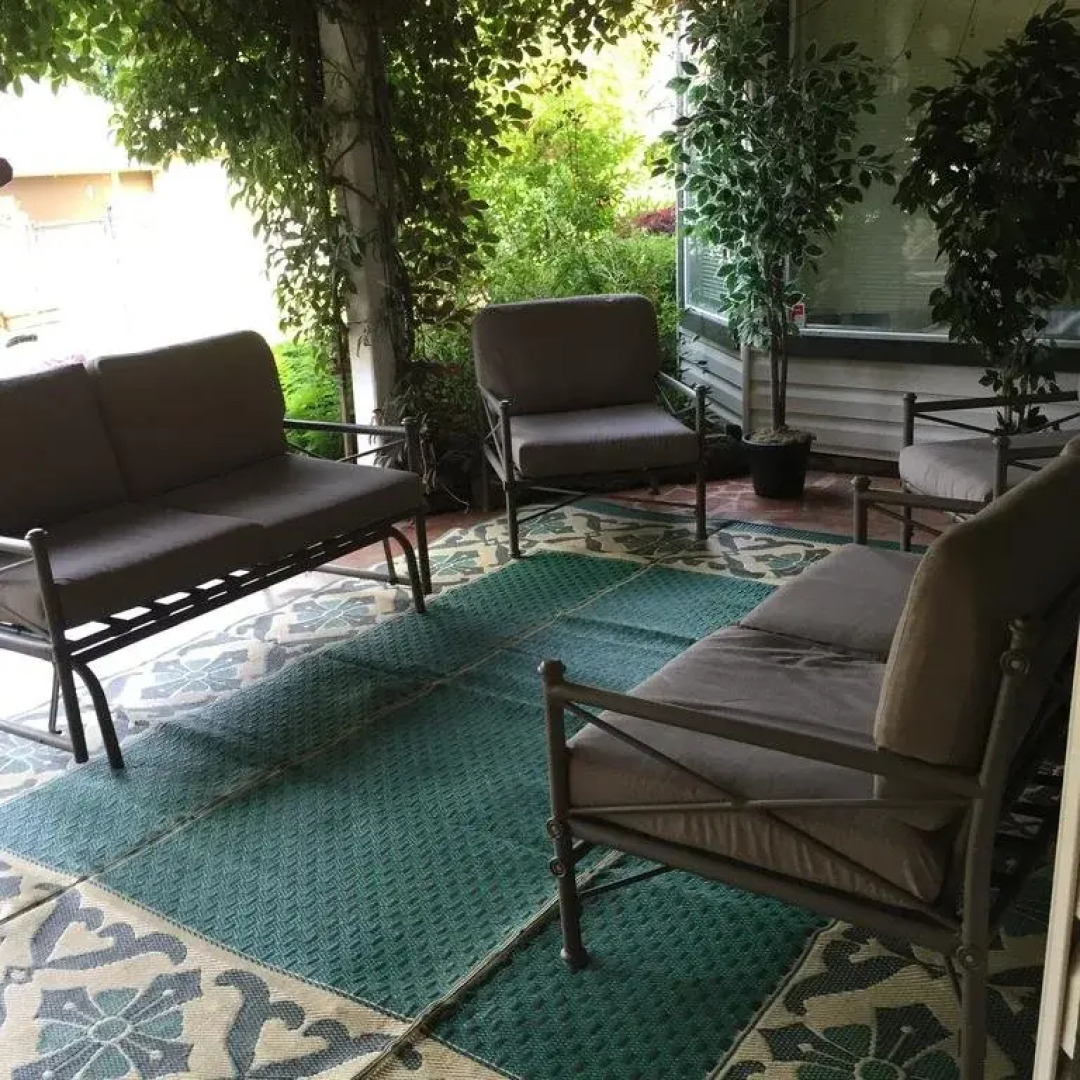 Serenity lodge bed and breakfast