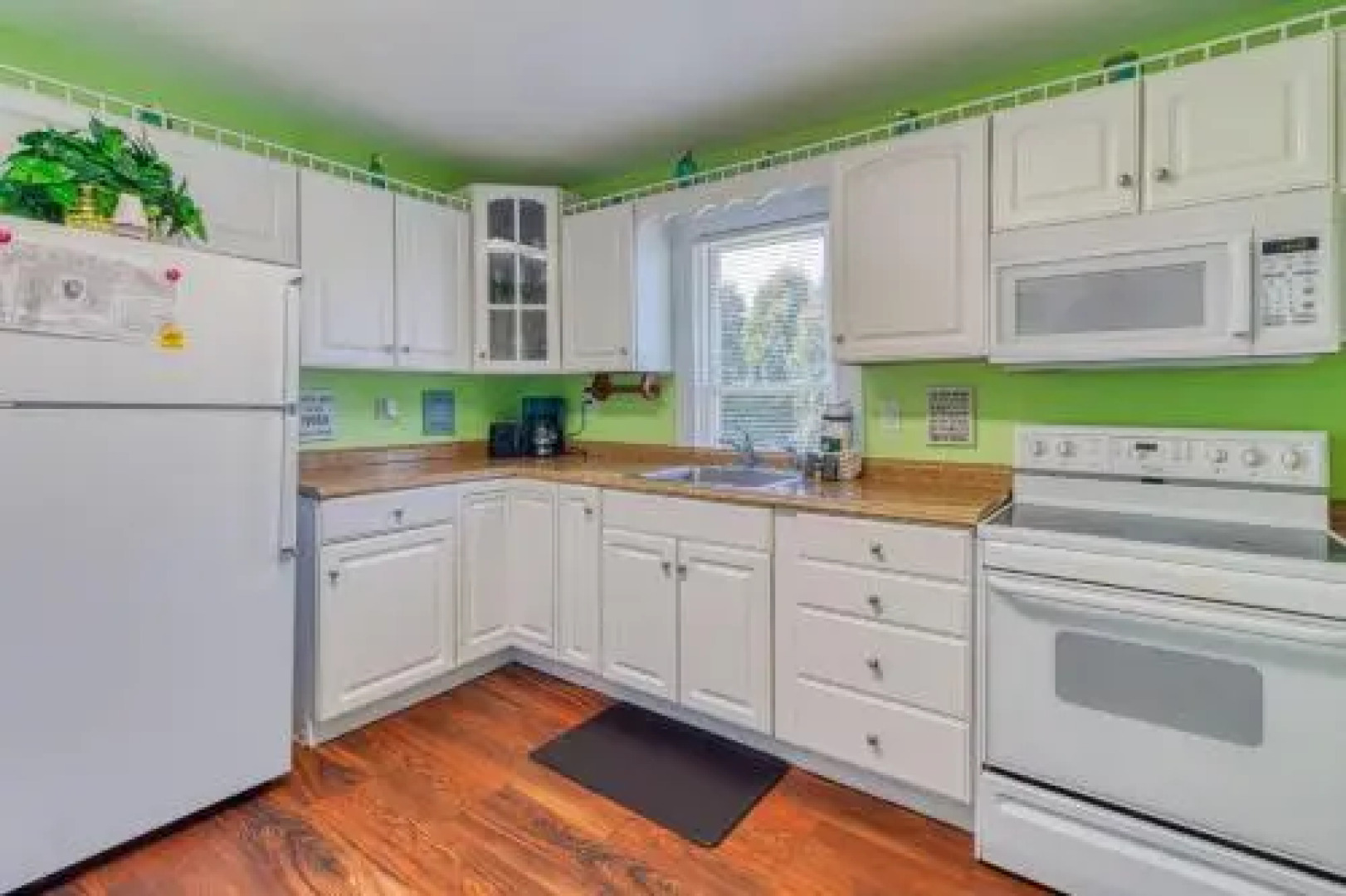 The Brooklyn Estate and Cottage