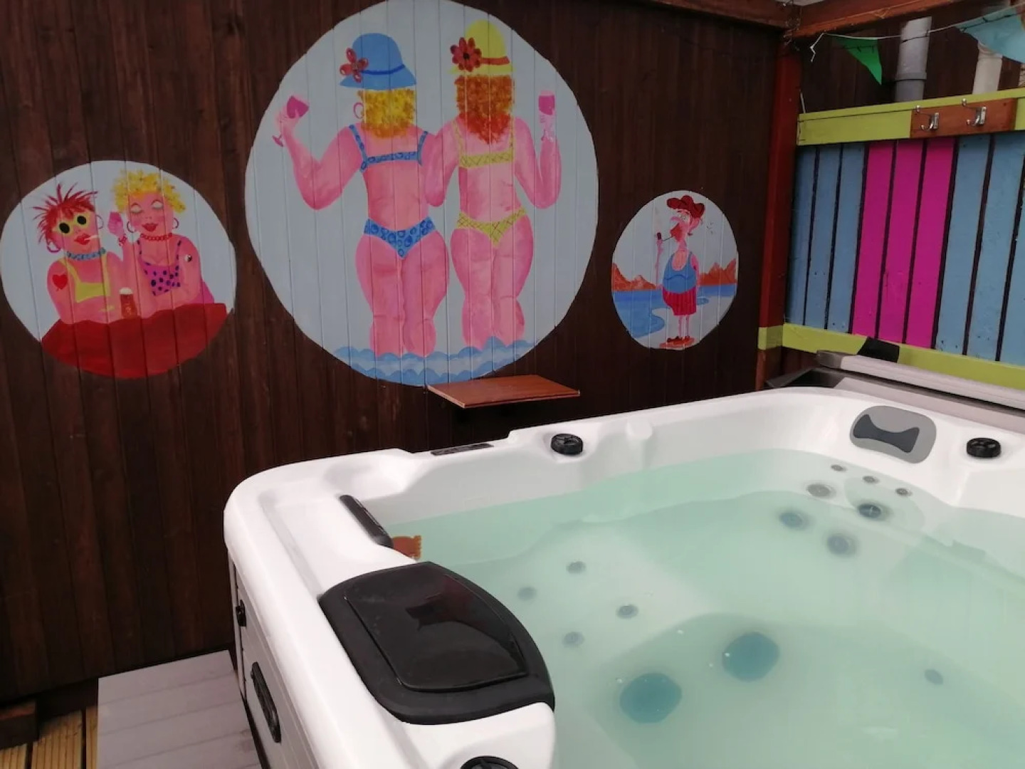 The Cabin Quiet, Relaxing and dog Friendly