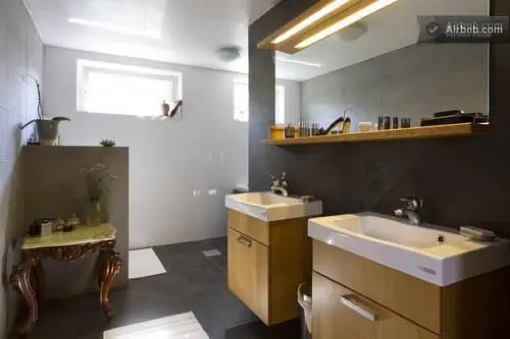 Villa Rooms