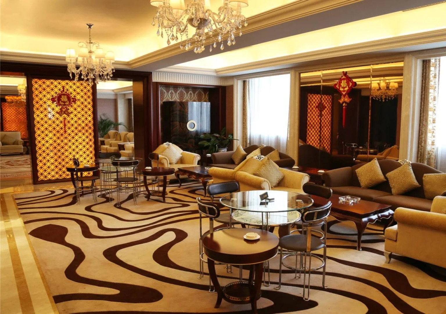 Canal Jinling Grand Hotel At Suqian