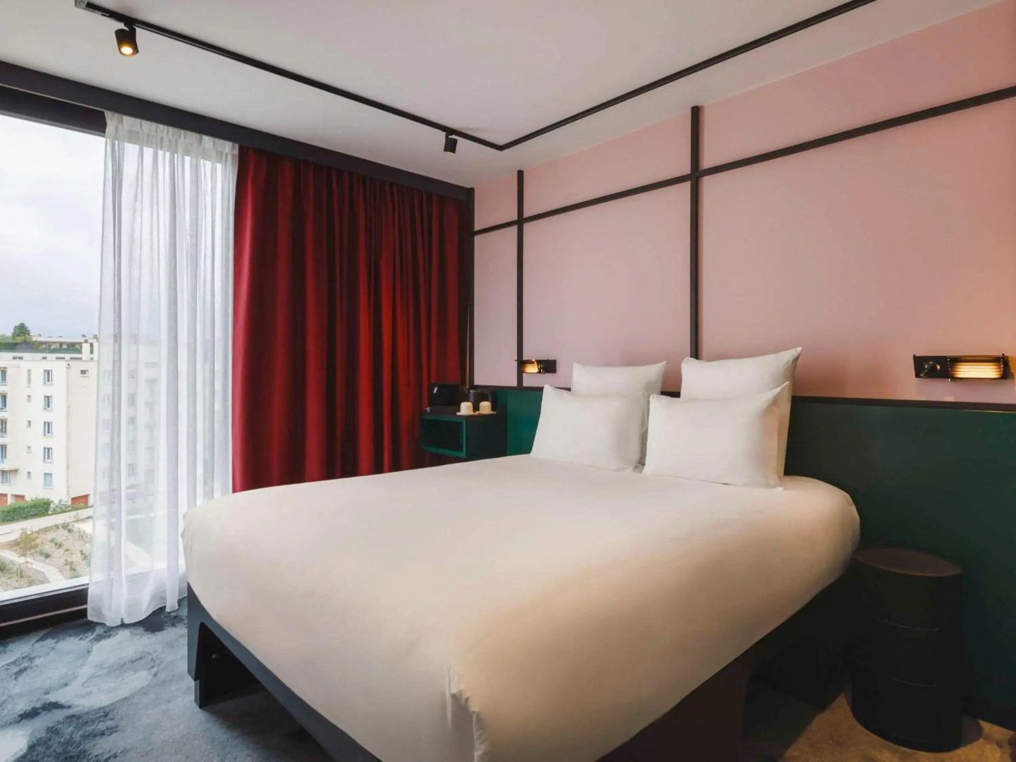 TRIBE Lyon Croix Rousse