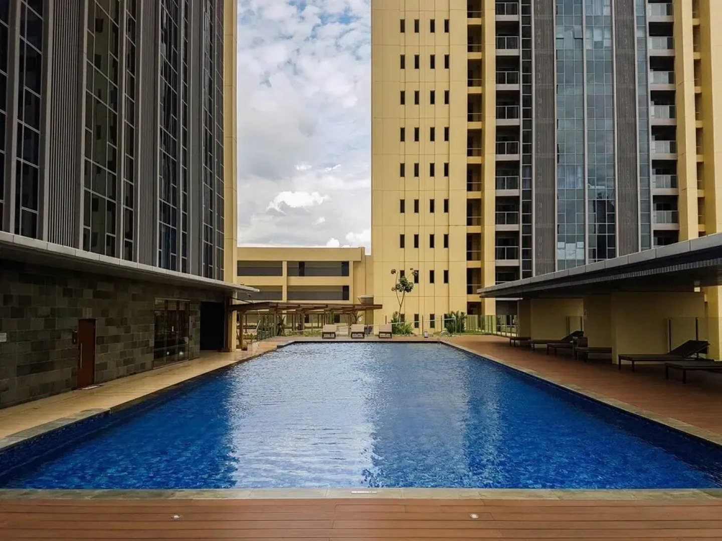 Exclusive 1BR at The Branz Apartment near Shopping Mall