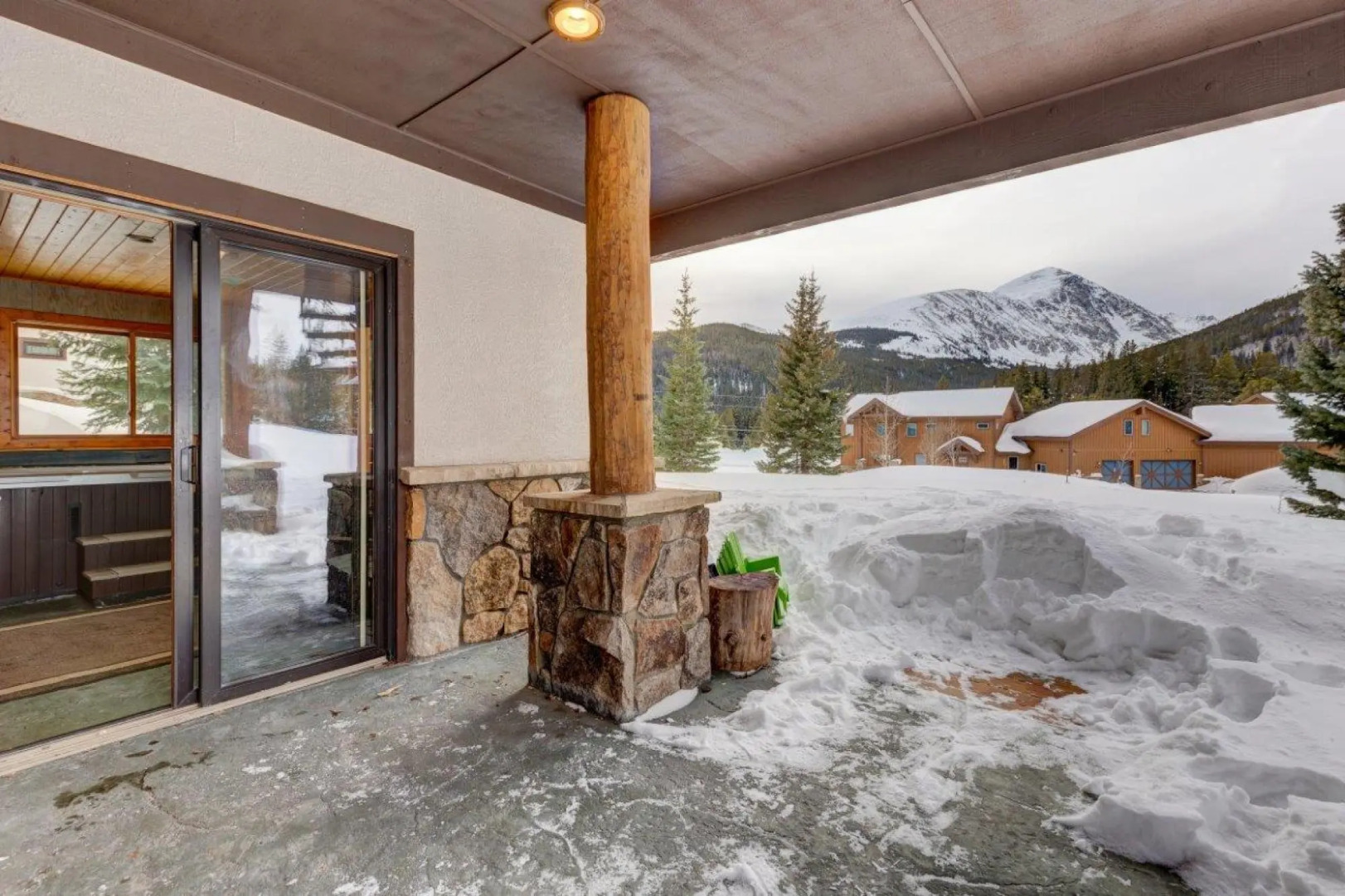 400 Whispering Pines Dr.