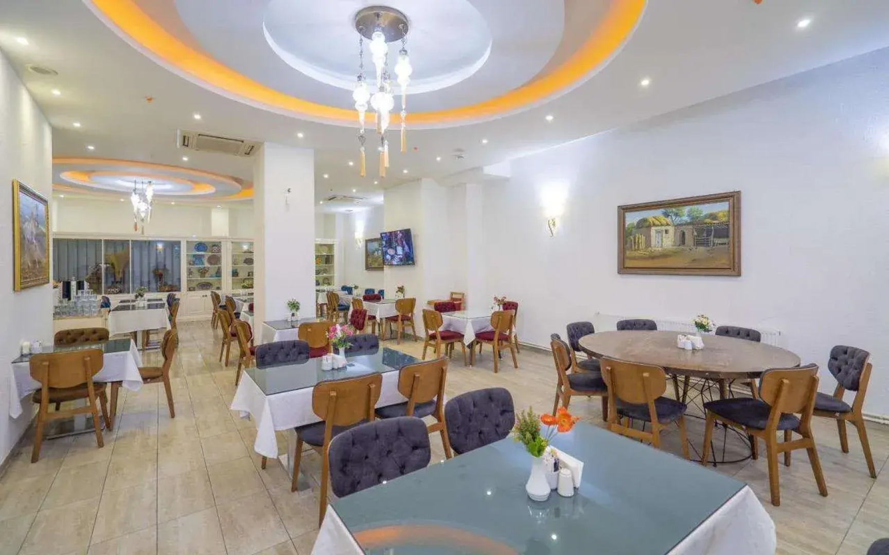 Kunlun Kensington Hotel