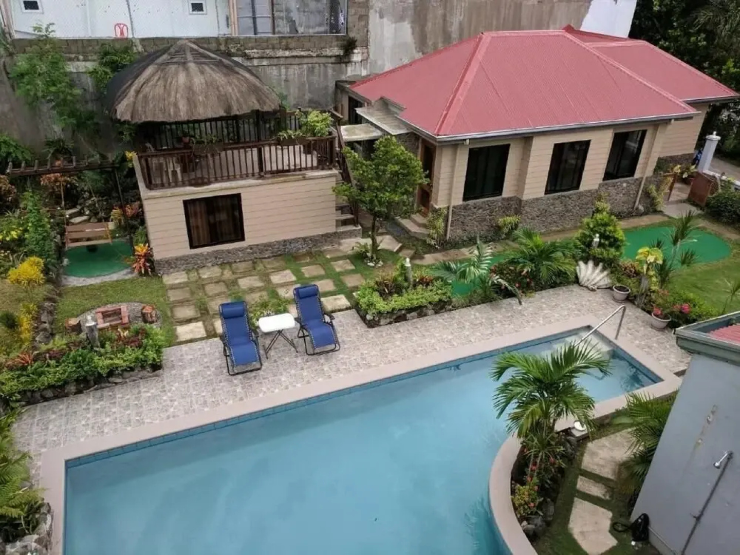 Villa De Babat