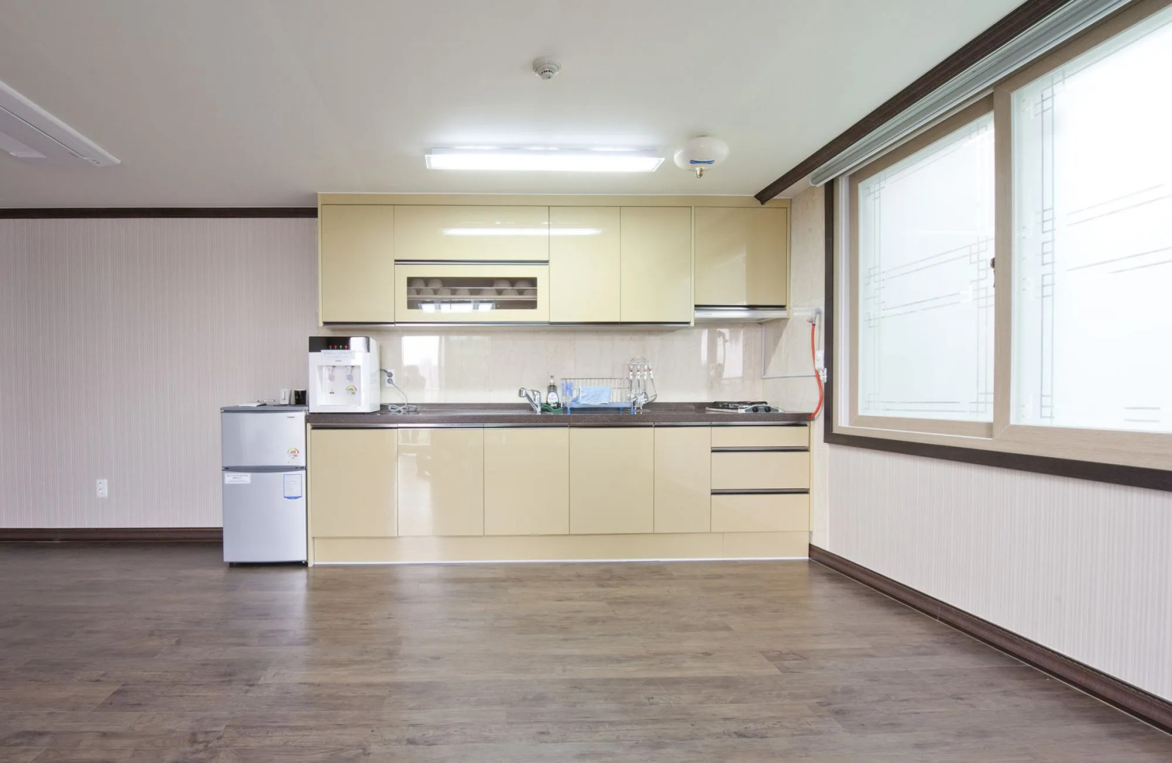 Tongyeong Anchovy tourist Hotel