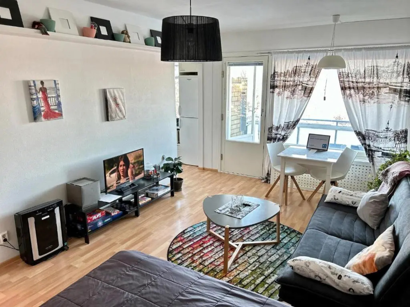 Central Studio Apartment
