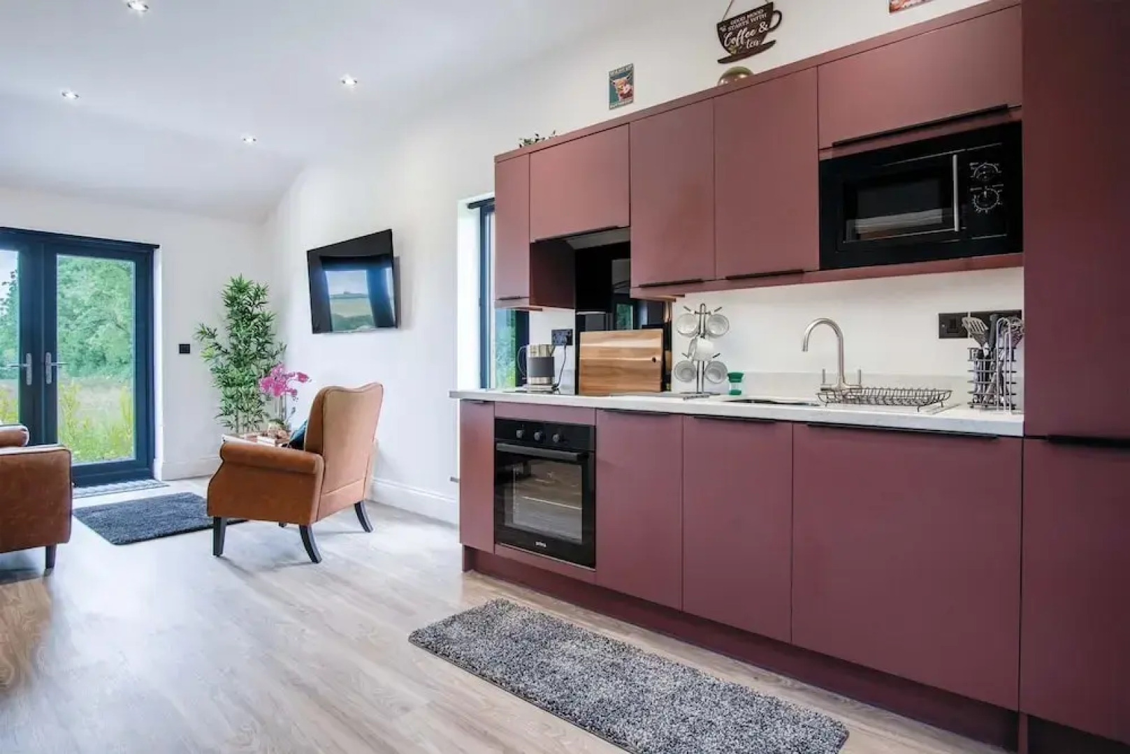 The Shed - 1 Bedroom - Cosheston