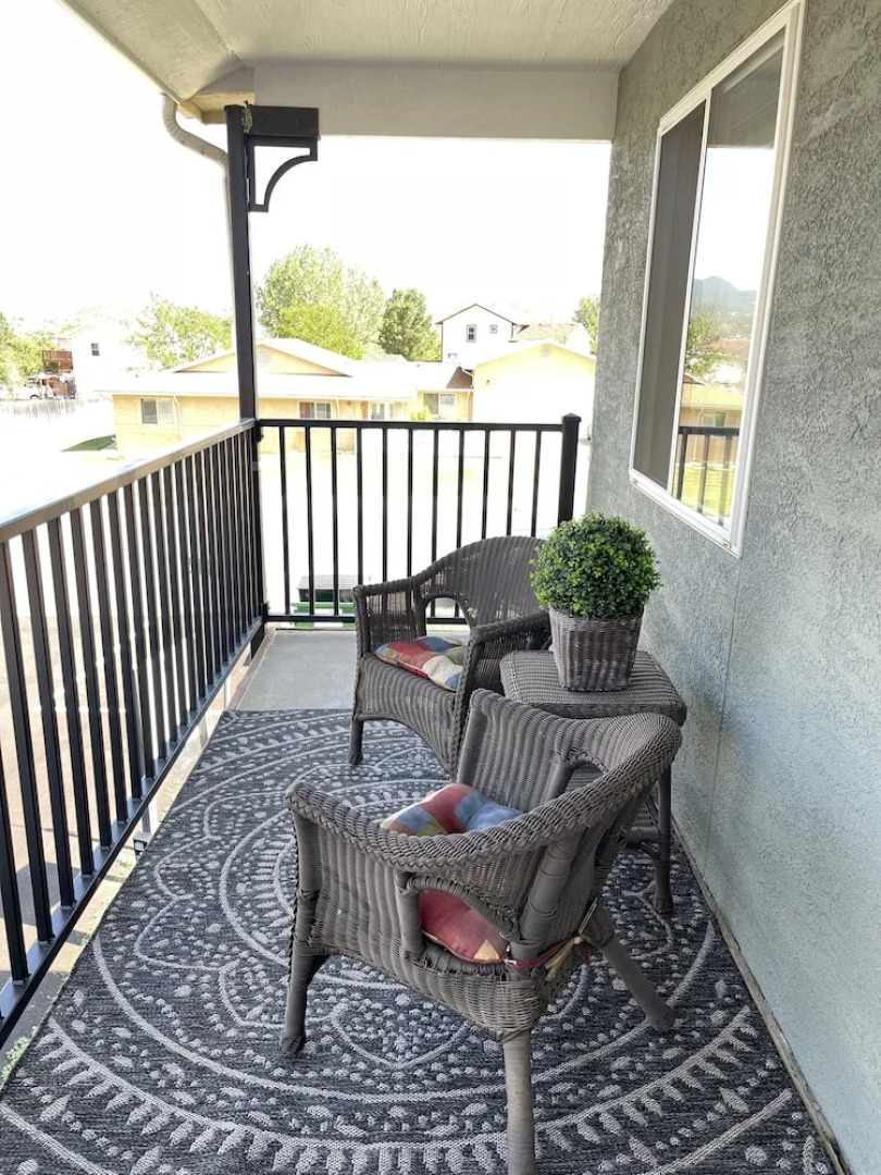 Evergreen Apartments